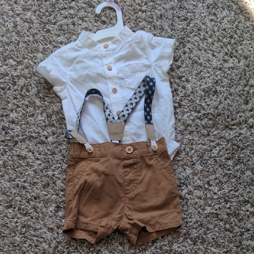 Kids White Shirt and Shorts Set with Star Suspenders